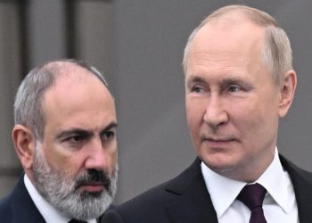 Putin ile Paşinyan, bölgesel güvenlikle ilgili konuları görüştü