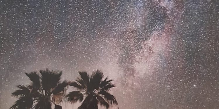 Şeniz Akşahinler’in “Bin Yıldızlı Otel” şiir kitabı cumartesi tanıtılıyor