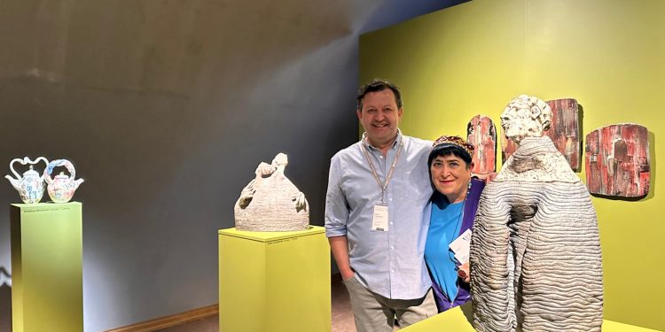 Ateşin Letonya’da sempozyum ve karma sergiye katıldı