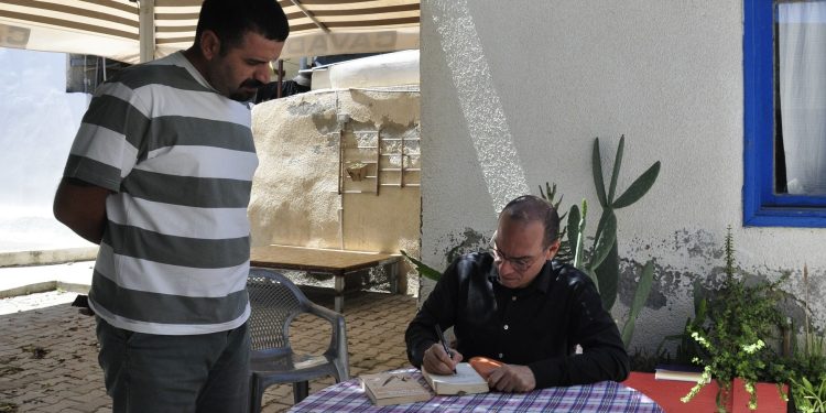 Akademisyen-yazar Önal, söyleşiye katıldı