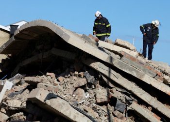 Güney Afrika'da binanın çökmesi sonucu ölenlerin sayısı 32'ye yükseldi