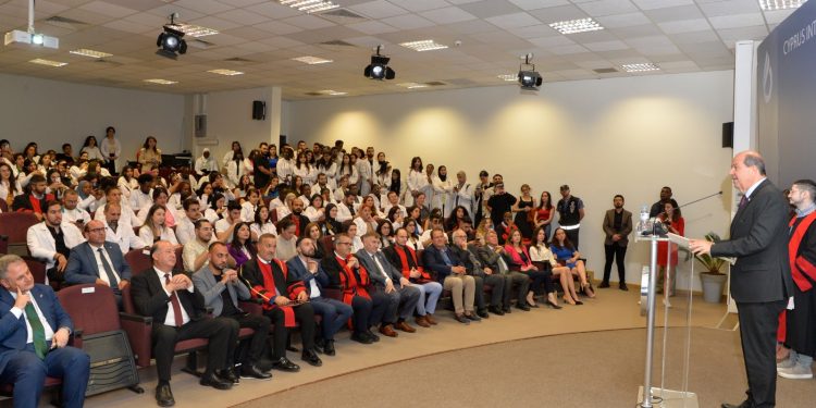 Cumhurbaşkanı Ersin Tatar, Türk Eczacılık Günü törenine katıldı