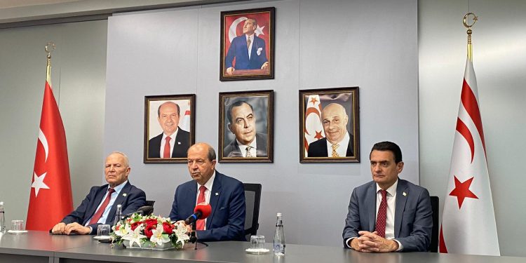 Cumhurbaşkanı Tatar ülkeye döndü:“Kıbrıs Türk halkına uygulanan haksız ambargolar ile yeni siyaseti anlatma fırsatı bulduğumuz başarılı bir ziyaret”