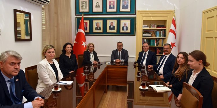 Türkiye Kamu Başdenetçisi Malkoç ile Azerbaycan İnsan Hakları Komiseri Aliyeva, Başsavcı Altıncık ile Barolar Birliği Başkanı Esendağlı’yı ziyaret etti