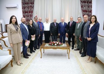 Cumhurbaşkanı Vekili Meclis Başkanı Töre, Milli Mücadele Vakfı’nı kabul etti