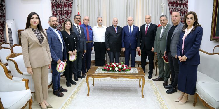 Cumhurbaşkanı Vekili Meclis Başkanı Töre, Milli Mücadele Vakfı’nı kabul etti