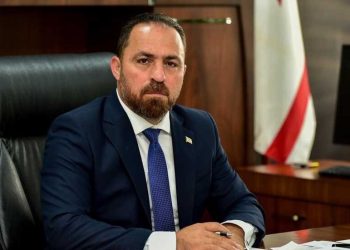 Bakan Çavuş:“Başbakanımızın talimatı doğrultusunda yaratılan 154 milyon TL kaynakla, valensiya hariç üreticinin Cypfruvex’e verdiği tüm ürünlerin ödemesini Salı günü yapıyoruz”