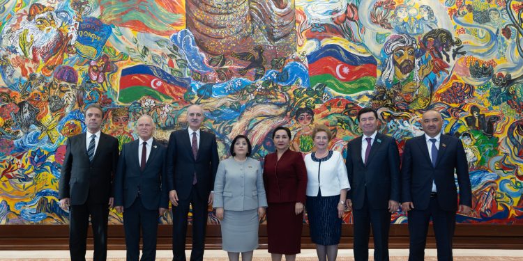 Töre: “Türk ordusu sayesinde kılımıza bile zarar veremiyorlar”