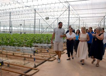 ABD Büyükelçisi Fisher, kadın girişimcilerin işletmelerini ziyaret etti