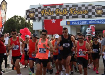 “Polis Halk Koşusu”nun ikincisi yapıldı