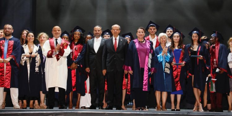 “Aldığınız eğitim sayesinde başarıya imza attınız”