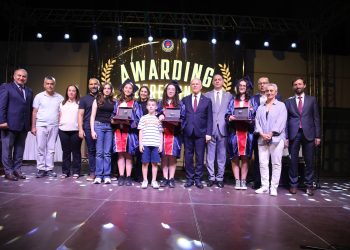 Töre, TED Koleji Mezuniyet Töreni’ne katıldı