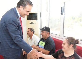 Gardiyanoğlu, Kalkanlı Yaşam Evi ile Güneşköy 18 Yaş Üstü Engelli ve Rehabilitasyon Merkezi’ni ziyaret etti: ‘Merkezlerimizde tadilat çalışmaları başlıyor’