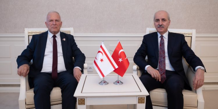 Töre, Kurtulmuş ve eski TBMM başkanları ile bayramlaştı