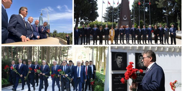 Başbakan Üstel Azerbaycan’da… Aliyev Anıt Mezarı’nı, Türk ve Azerbaycan şehitliklerini ziyaret etti