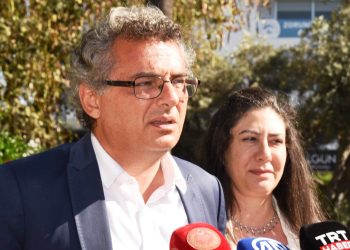 Erhürman:Bildik meseleler, düşünceler tekrarlandı