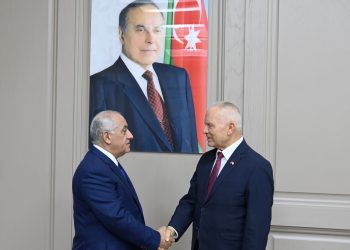 Cumhuriyet Meclisi Başkanı Töre, Azerbaycan Başbakanı Asadov ile görüştü