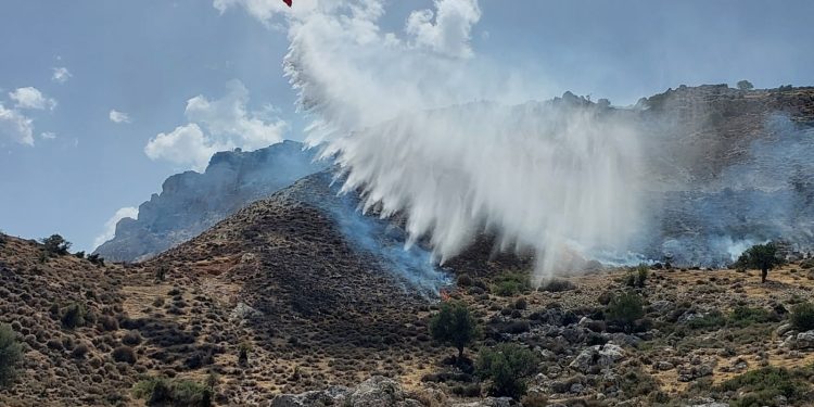 Bağlıköy’deki yangın söndürüldü… Soğutma çalışmaları sürüyor