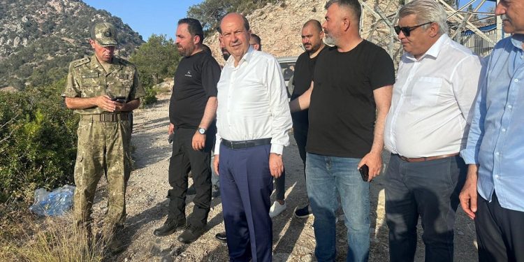 Cumhurbaşkanı Tatar, yangını kontrol altına alındığını açıkladı