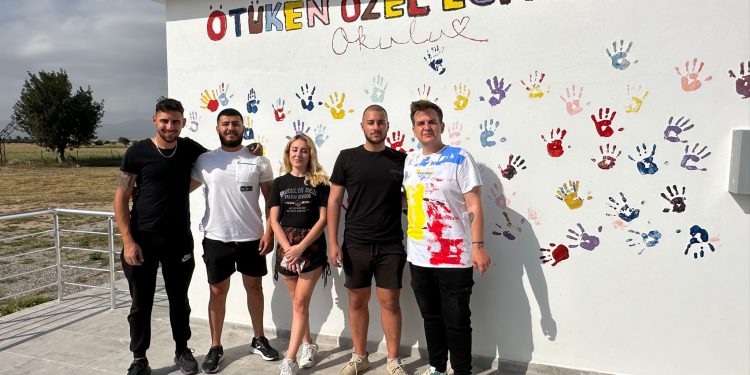 Ötüken Özel Eğitim Okulu’nun duvarları renklendirildi