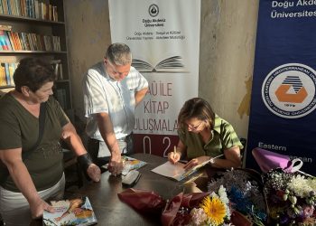 Aytaçoğlu’nun “Eylül’ün Zeytin Ağacı” için tanıtım etkinliği düzenlendi