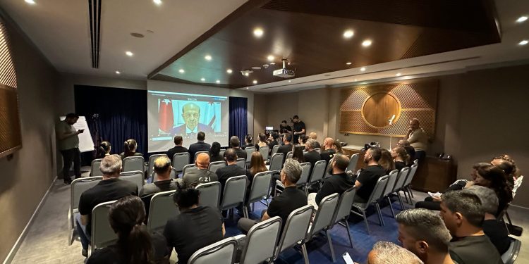 Cumhurbaşkanı Tatar’dan Şampiyon Meleklerin ailelerine moral ve destek