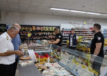 İskele Belediyesi, büfe, restoran ve kafeleri denetledi