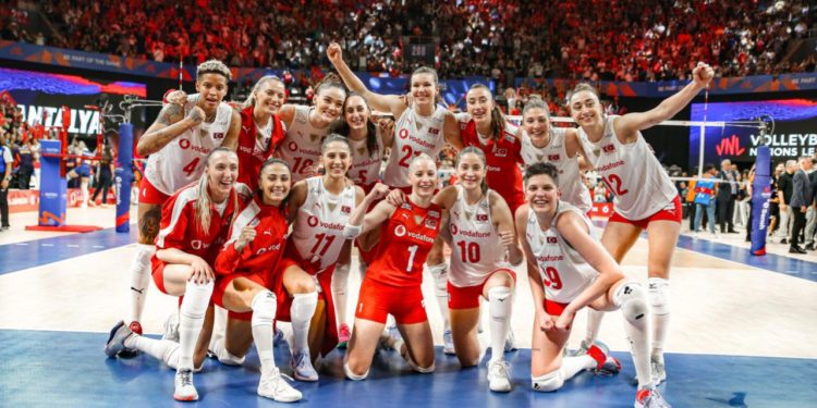 Filenin Sultanları, Güney Kore'ye göz açtırmadı