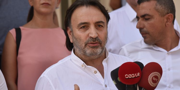 Atan: “Posta Dairesi’ndeki personel ve araç-gereç eksikliği giderilmezse yasal haklarımızı kullanacağız”