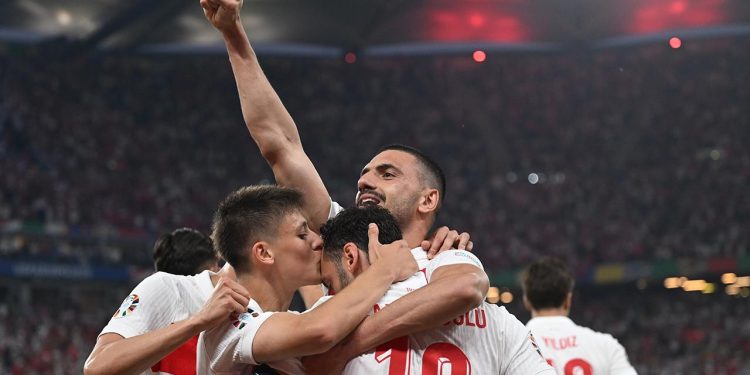 A Milli Futbol Takımımız EURO 2024'te son 16 turunda