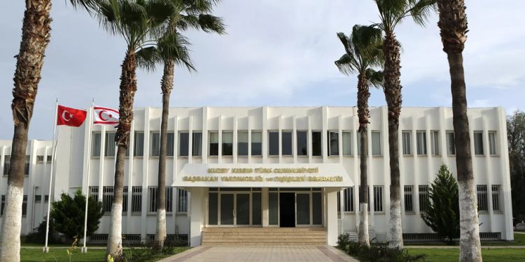 Dışişleri Bakanlığı: GKRY, BM’nin adaya konuşlanmasının 60’ıncı yılı vesilesiyle düzenlediği etkinlikle sorunun 1964’te başladığının itiraf ediyor