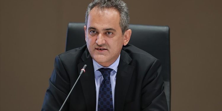 TBMM Komisyonu Başkanı Özer ve heyeti yarın KKTC’ye geliyor