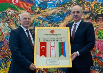 Töre, Azerbaycan’da Kurtulmuş ile görüştü