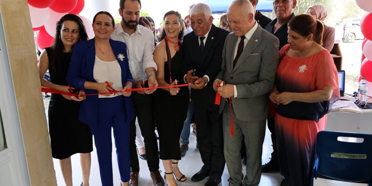 Töre, Güzelyurt’ta köy kadın kursları sergisinin açılışına katıldı