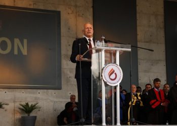 Töre, UKÜ Mezuniyet Töreni’ne katıldı