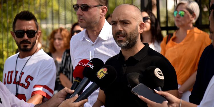 KTÖS: Kadrolu öğretmenlere ödenmesi gereken ücret ödenmedi