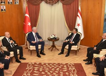 Başbakan Üstel, İYİ Parti Genel Başkanı Müsavat Dervişoğlu ve heyetini kabul etti.