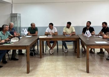 Tropikal meyve üreticileri birlikte üretmek için ilk adımı attı