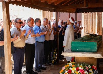 Cumhurbaşkanı Tatar, Adaoğlu’nun cenaze törenine katıldı