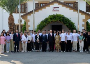 Cumhurbaşkanı Tatar,Azerbaycan Zafer Şehit Aileleri Derneği Başkanı ve şehit çocuklarını kabul etti:”Can Azerbaycan her zaman bizim için müstesna yerini koruyacaktır”