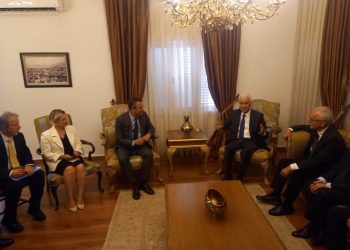 CHP Genel Başkanı Özel 3’üncü Cumhurbaşkanı Eroğlu’nu ziyaret etti