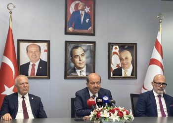 Cumhurbaşkanı Tatar ülkeye döndü