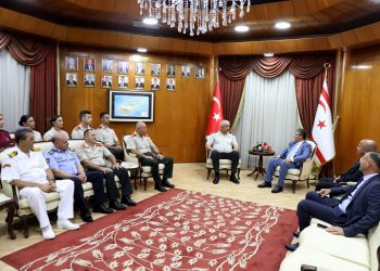 Baṣbakan Üstel, GÜV.K.K Komutanı Tümgeneral Aytaç’ı kabul etti