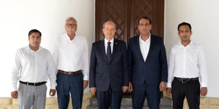 Cumhurbaşkanı Tatar, Pakistan Birlik ve Kültür Derneği yönetimini kabul etti