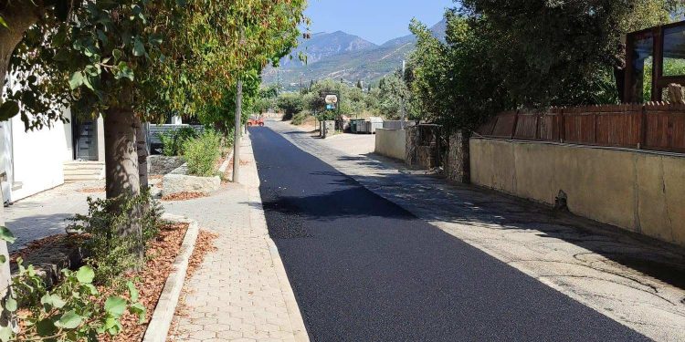 Girne Belediyesi asfalt çalışmalarına devam ediyor