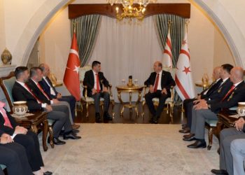 Cumhurbaşkanı  Tatar, Türkiye Harp Malulü Gaziler Şehit Dul ve Yetimler Derneği heyetini kabul etti