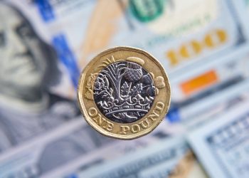 Döviz kurları:Euro 35.90, sterlin 42.65, dolar 33.17 TL’den işlem görüyor