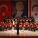 DAÜ Güzel Sanatlar Eğitimi Bölümü Korosu, “Kıbrıs Türk Barış Kuvvetleri Marşı”nın seslendirilmesinde yer aldı