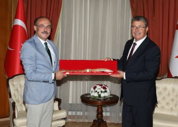 Başbakan Üstel, Türk Hava Kurumu heyetini kabul etti