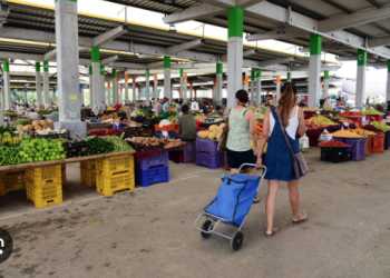 Gıda Mühendisleri Odası pazar yerlerindeki gıda güvenliğinde ihmallerin bulunduğu uyarısında bulundu